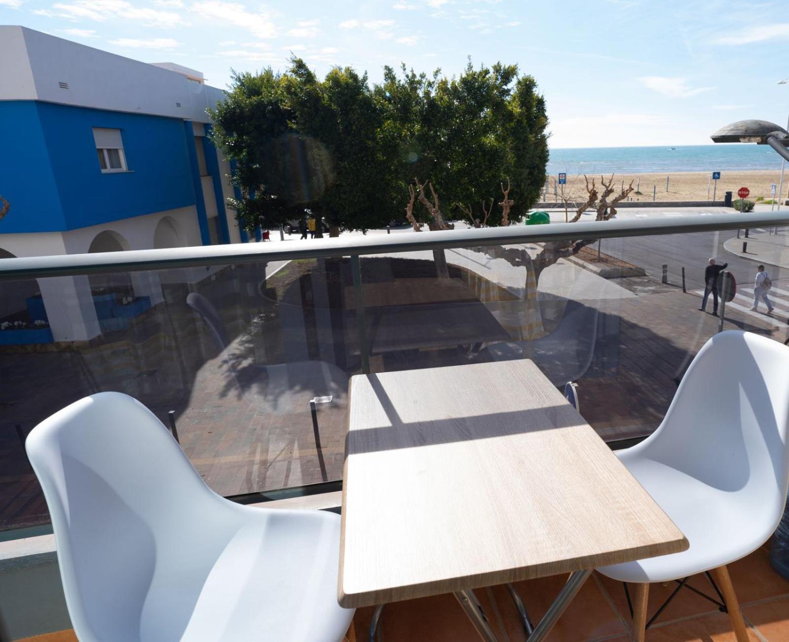 Apartament Aina *